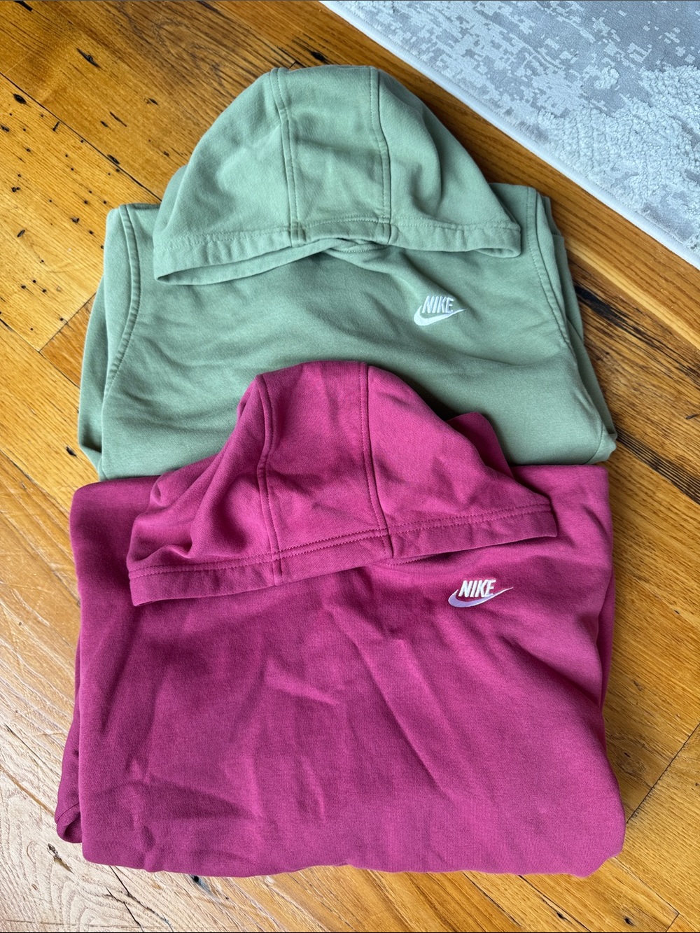 Nike Kids Hoodies in Olive Green and Berry